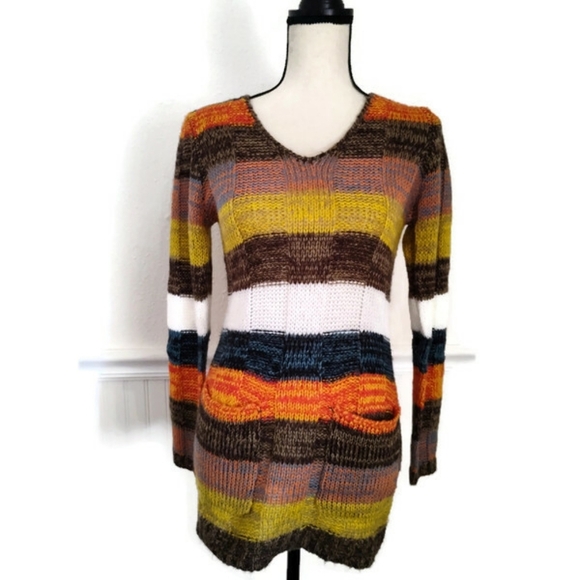 Ultra Flirt Sweaters - Ultra Flirt Striped Pullover Sweater Size Medium .